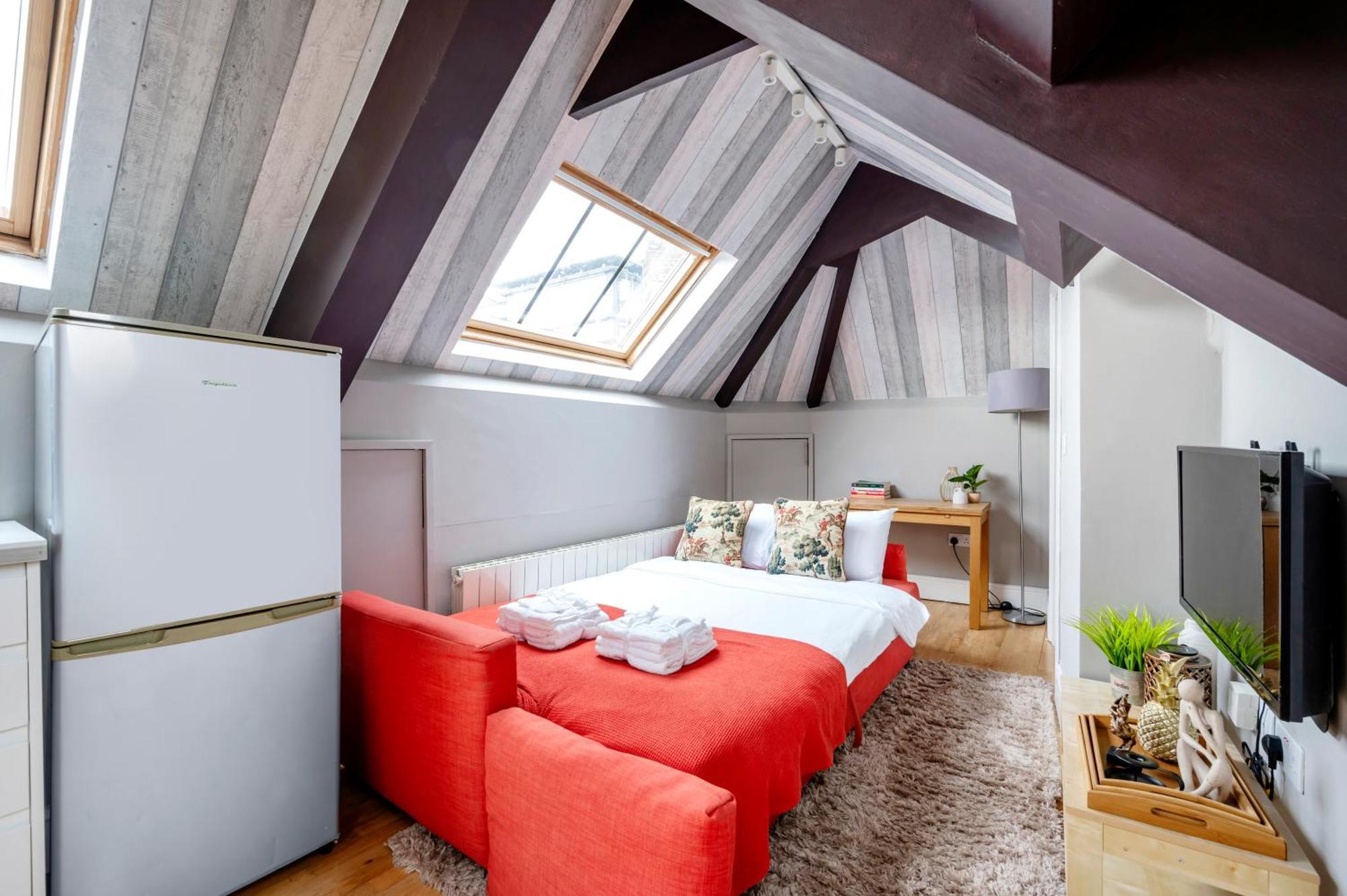 Апартаменты Sunny Loft In Center Of Лондон Экстерьер фото